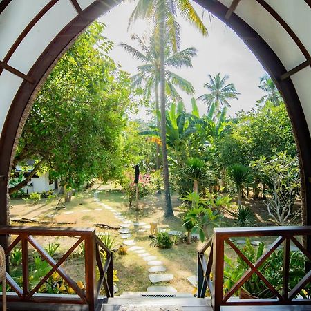 The Papalagi Resort Gili Gede 외부 사진