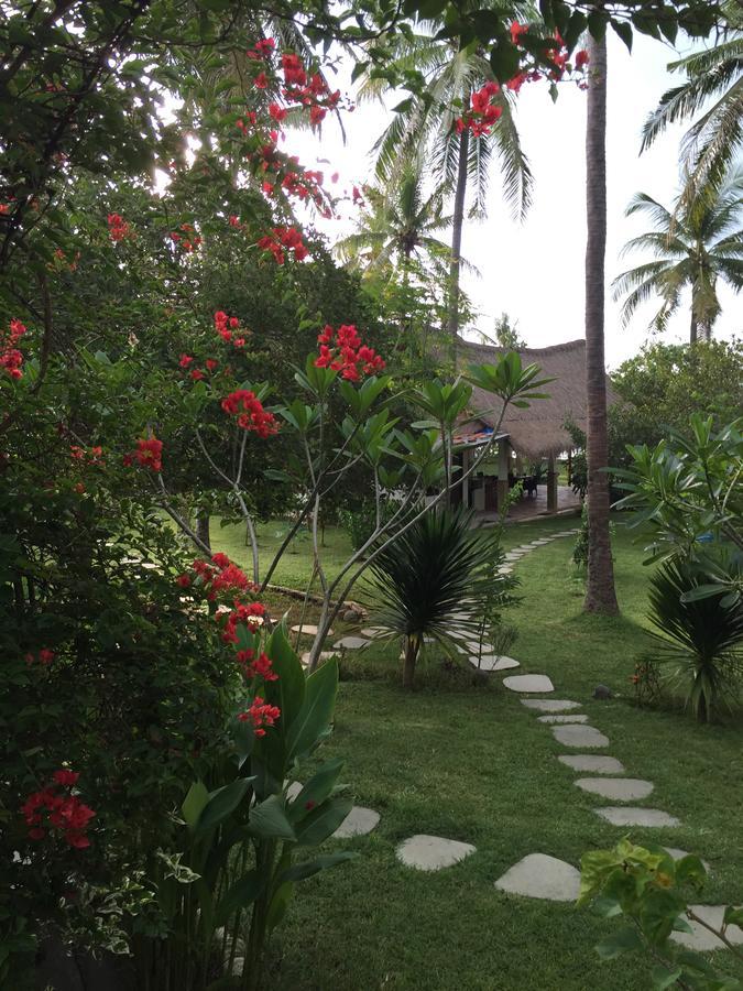 The Papalagi Resort Gili Gede 외부 사진