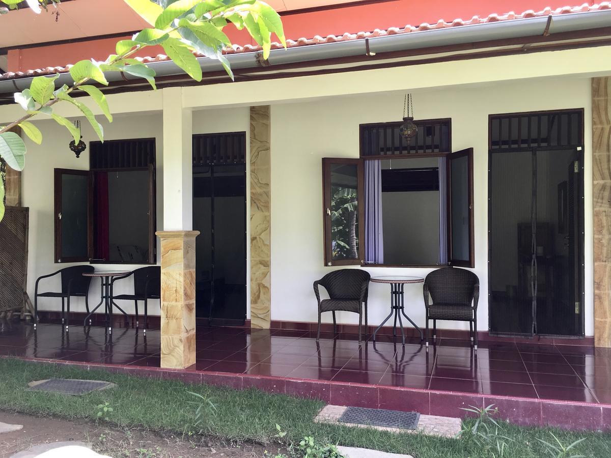 The Papalagi Resort Gili Gede 외부 사진